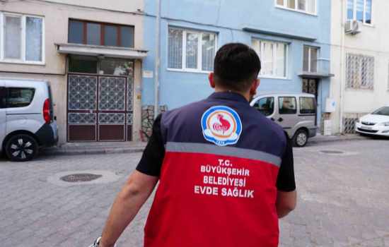Denizli Büyükşehir'in Evde Sağlık Hizmetleri Yükselişini Sürdürüyor