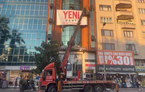 Denizli’de Yeni Siyasi Parti Ofisi Açıldı
