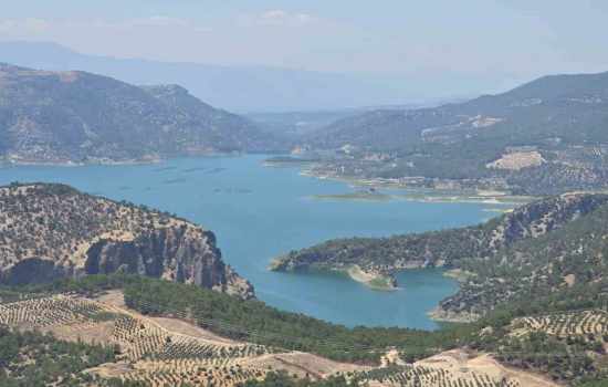 İnceğiz Kanyonu: Doğal Güzellikleriyle Ziyaretçileri Kendine Hayran Bırakıyor