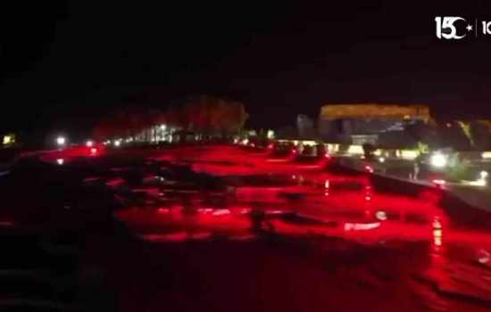 Pamukkale ve Hierapolis, 15 Temmuz anısına kırmızı-beyaz renklere büründü