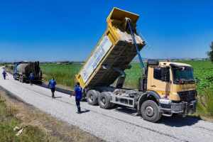 Denizli Büyükşehir Belediyesi, Tavas'taki Üç Mahalleyi Bağlayan Yol Ağını Modernize Ediyor