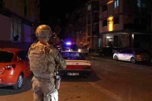 Denizli'de 53 Yıldır Firarda Olan 2 Kaçak, JASAT'ın Üst Düzey Takibine Yakalandı