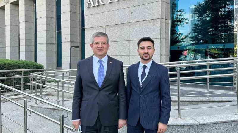 AK Parti Denizli Gençlik Kolları'ndan Tarihi Üye Artışı!