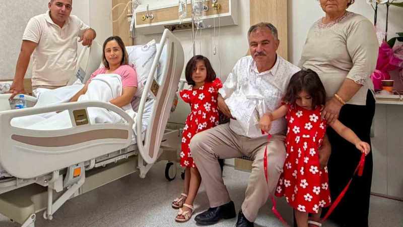 Beyağaç Belediye Başkanı Sezayi Pütün üçüncü kez torun sahibi oldu