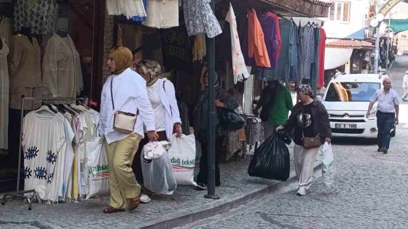 Buldan’a gelen turlar esnafı hareketlendirdi
