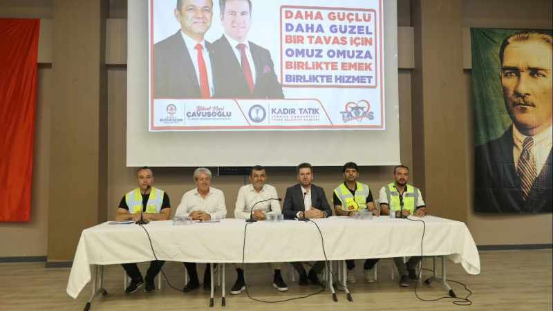 Büyükşehir ve Tavas başkanları muhtarlarla buluştu