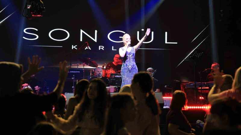 Çameli Festivali'nde Songül Karlı'nın Coşkusu ile Rüzgar Esti