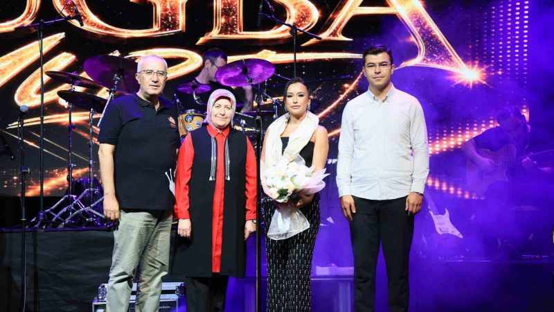 Çameli Kültür ve Doğa Sporları Festivali, Tuğba Yurt'un konseriyle unutulmaz bir kapanış yaptı