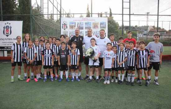 Pamukkale Beşiktaş'ta yetişen 13 yaşındaki genç yetenek Galatasaray'a transfer oldu