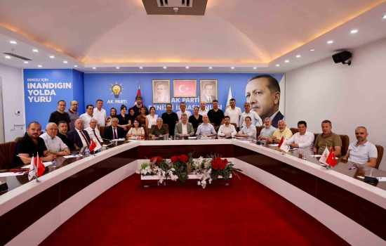AK Parti, Denizli’de kapsamlı istişare ve değerlendirme buluşması düzenledi