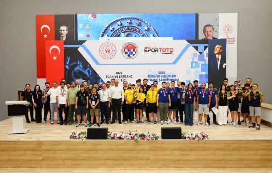 Denizli'deki Satranç İkinci Ligi finalinde kazananlar açıklandı!