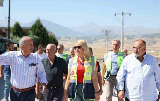 Kumkısık’ta 7 bin metrekarelik yol asfaltlanıyor