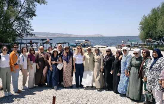 Okuma Yazma Bilen Kadınlar, Keşif Yolculuğuna Çıkıyor