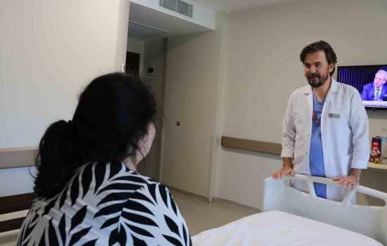 Yozgat’tan tedavi amacıyla Denizli'ye giden hastanın organlarının ters olduğu operasyonda ortaya çıktı.