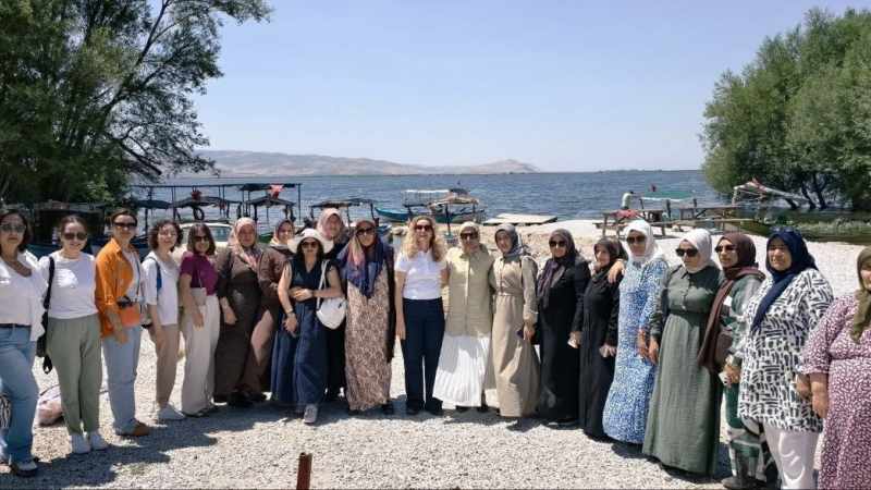 Okuma Yazma Bilen Kadınlar, Keşif Yolculuğuna Çıkıyor