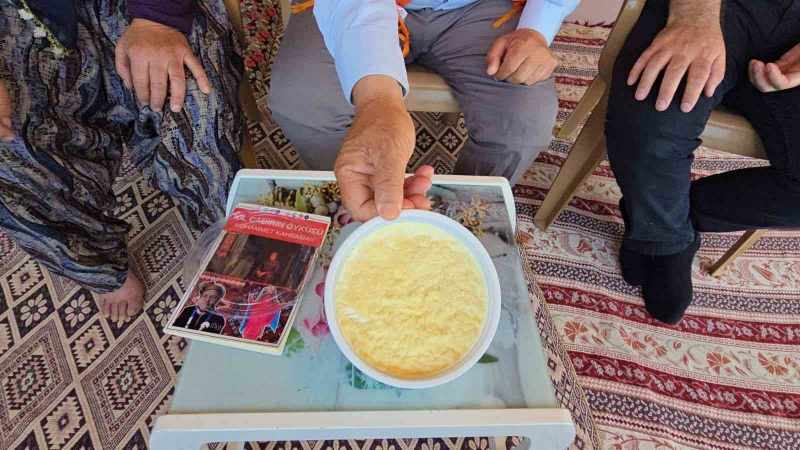 Tavas yoğurdu: Yanık aroması ve yoğun kıvamıyla lezzet şöleni sunuyor