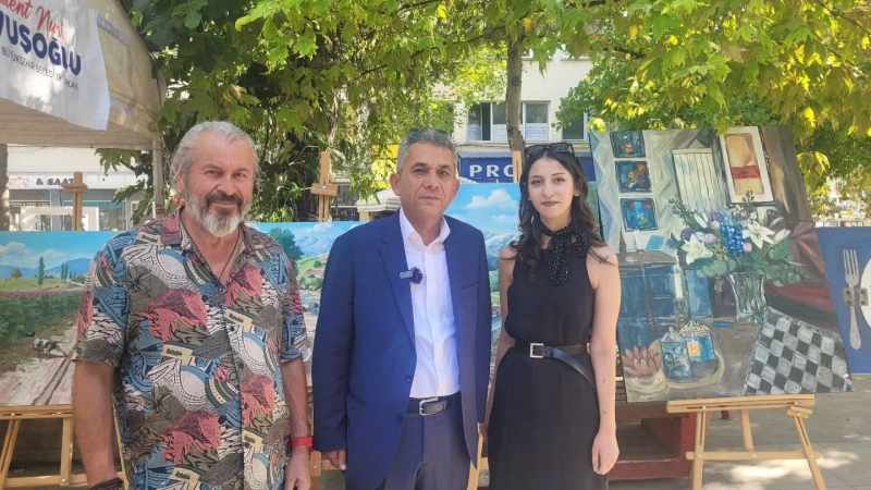 Çal’da Murat Kekilli Konseri Binlerce Kişiyi Meydanda Buluşturdu