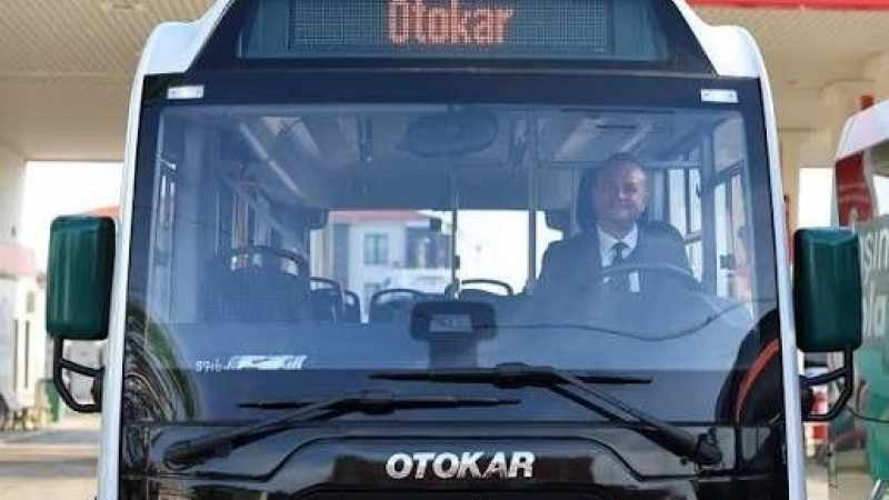 Çivril’de belediye otobüsü seferleri başladı