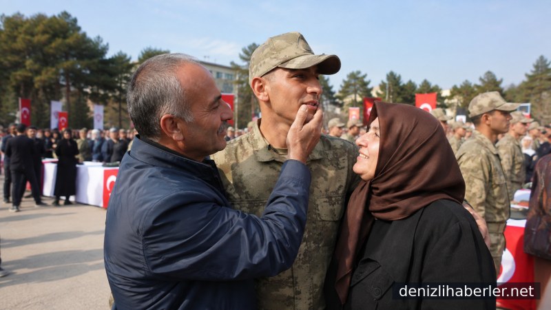 Denizli Büyükşehir'den Mehmetçiğe Özel Destek: En Mutlu Günü Kutlandı!