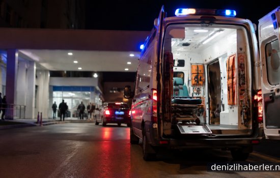 Bebeği havuza düşen baba, ambulansı takip eden eşine çarptı
