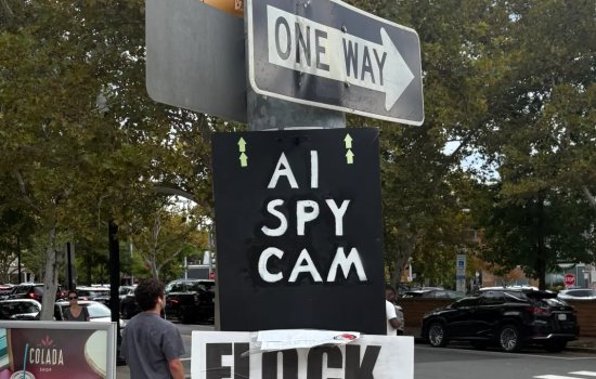 Flock Safety, artan tepkiler karşısında çalışanlarına gönüllü ayrılık paketi sunuyor