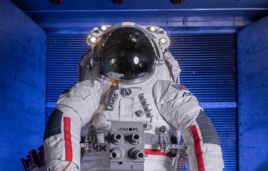 NASA, Artemis IV için Ay uzay giysisini sadeleştiriyor