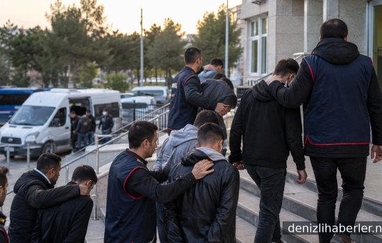Sosyal Medya İlanlarıyla Dolandırıcılara Kuryelik Yapanlar Ortaya Çıktı!