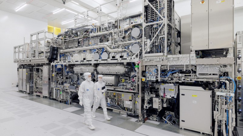 Samsung, TSMC ve Intel, ASML'nin 400 milyon dolarlık high NA EUV makinelerinde 12 inç fotomaskelere geçişi kabul etti