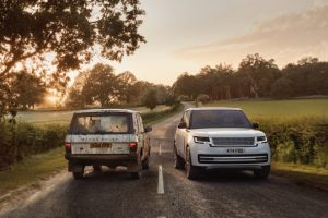 2027 Range Rover Electric Tanıtıldı: 333 Mil Menzil ve 542 Beygir