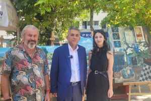 Çal’da Murat Kekilli Konseri Binlerce Kişiyi Meydanda Buluşturdu
