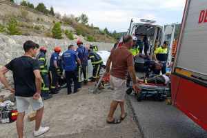 Denizli'de iki otomobilin çarpışmasında 2 arkadaş öldü