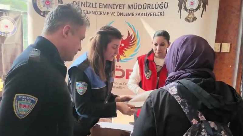 Denizli Emniyeti'nden PAÜ kampüsünde öğrencilere güvenlik bilgilendirmesi