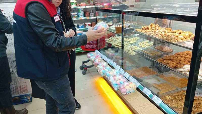 Denizli'de gıda denetimleri: market, kantin ve fırınlar denetleniyor