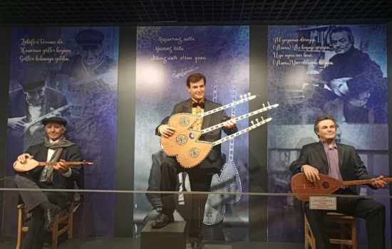 Özay Gönlüm'ün sanat yaşamı Denizli Kent Müzesi'ndeki özel bölümde tanıtılıyor