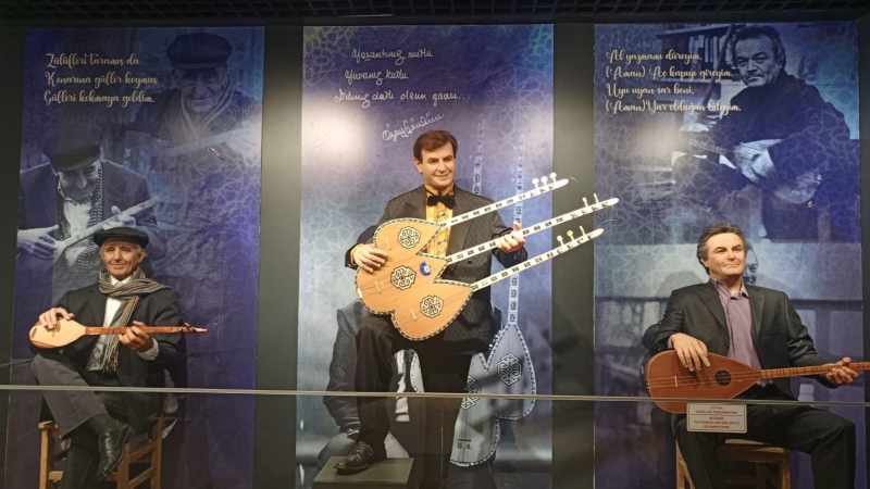 Özay Gönlüm'ün sanat yaşamı Denizli Kent Müzesi'ndeki özel bölümde tanıtılıyor